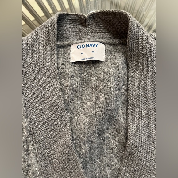 Cardigan - Picture 8 of 12